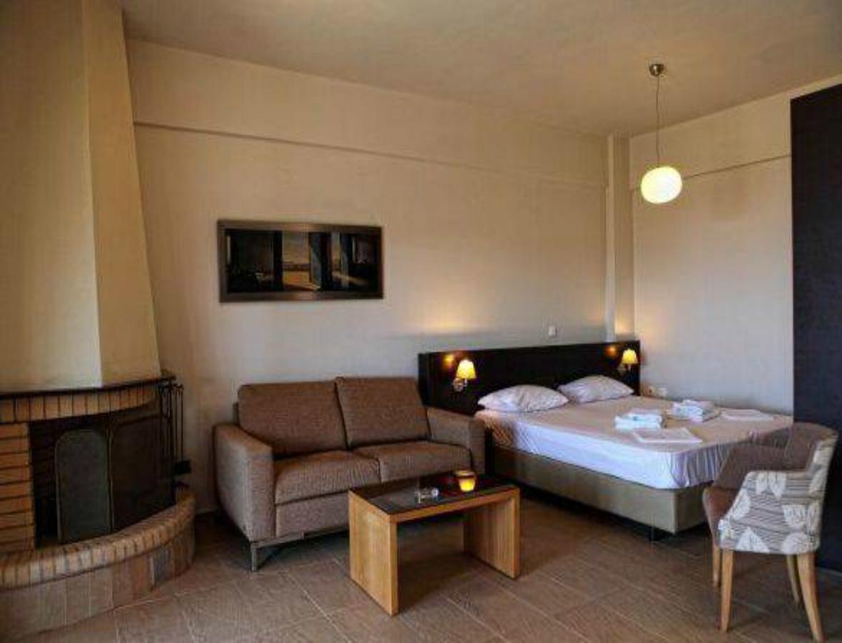 Triopetra Notos Hotel エクステリア 写真